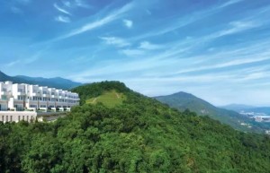 香港沄瀚Le Cap别墅洋房傲据九肚山之巅，八仙岭山峦，吐露港景致